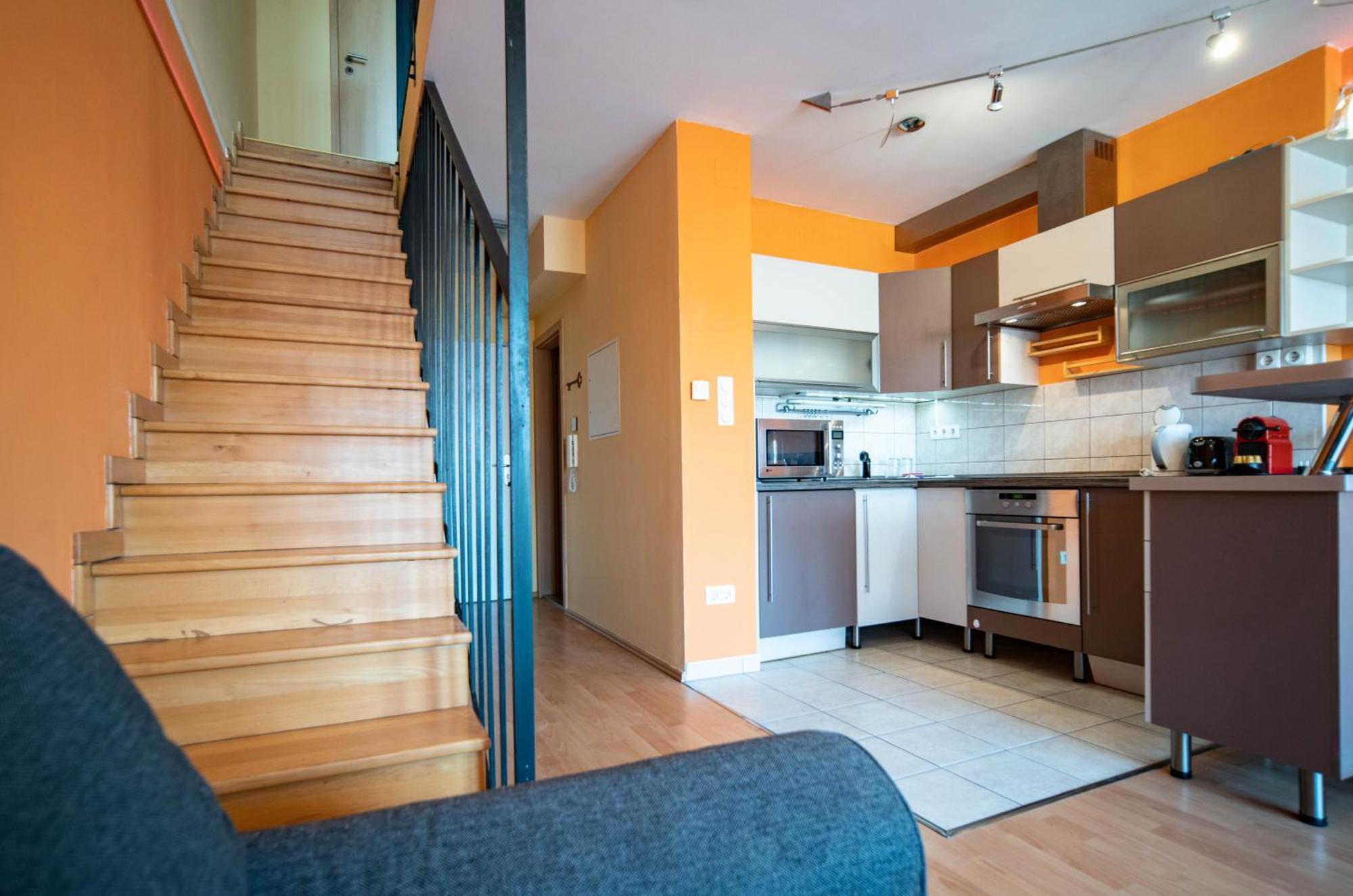 Free Parking- Gellert View Apartment 4Ppl ブダペスト エクステリア 写真